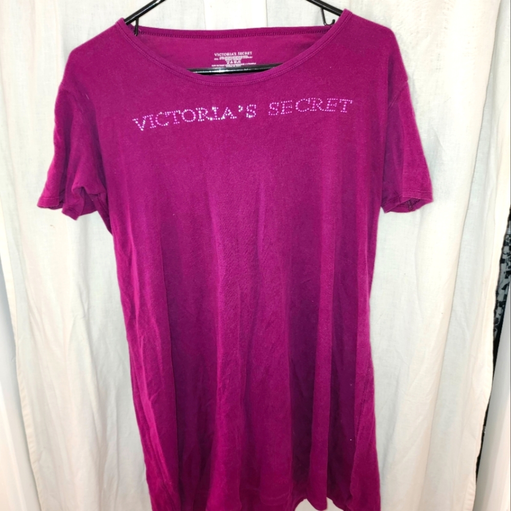 VICTORIA'S SECRET T Shirt Nightie, Size L, EUC, Rhinestone Details